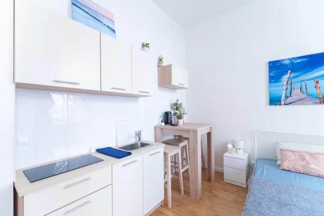 Apartmán Favorite In The Center Of 1 *